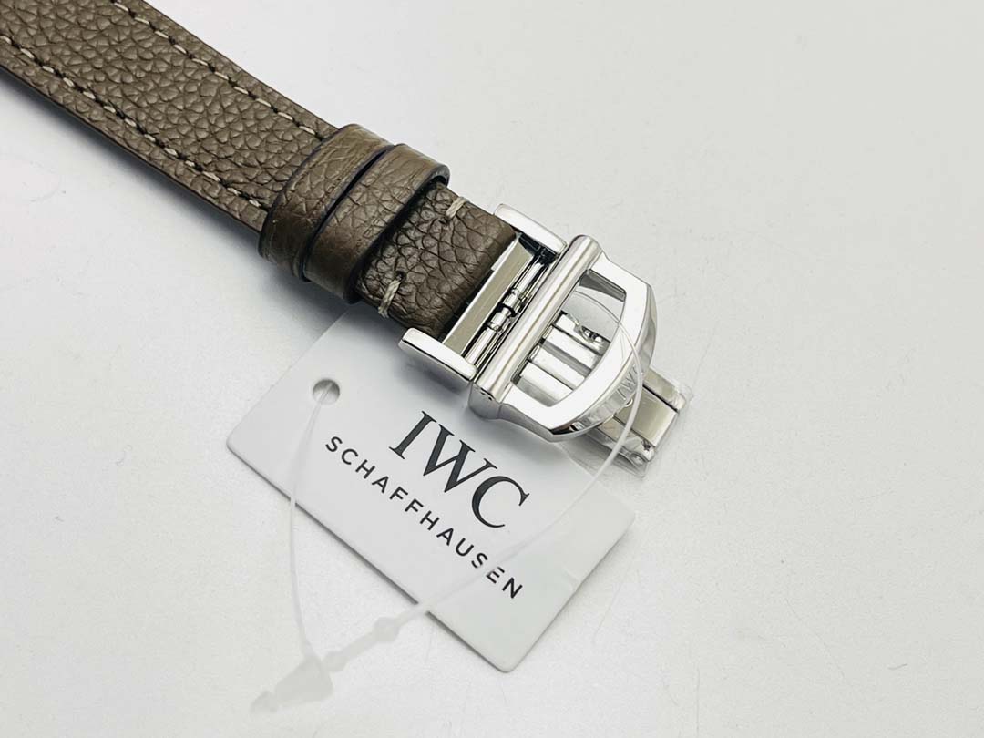 高仿市場最高版本 IWC 萬國 Portofino 柏濤菲諾晝夜顯示自動手錶￥3580-復刻萬國
