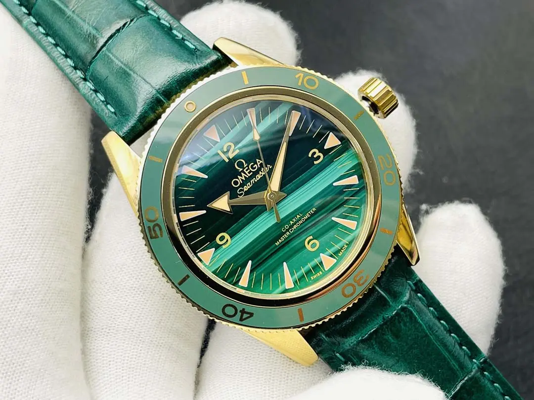 一比一復刻 Omega 歐米茄 Seamaster 錶 孔雀石騷綠￥4380-復刻歐米茄