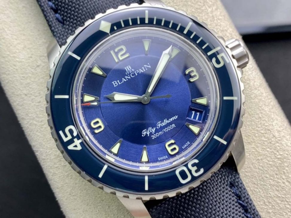 高仿 Blancpain 寶珀 Fifty Fathoms Bathyscaphe 50尋￥3980